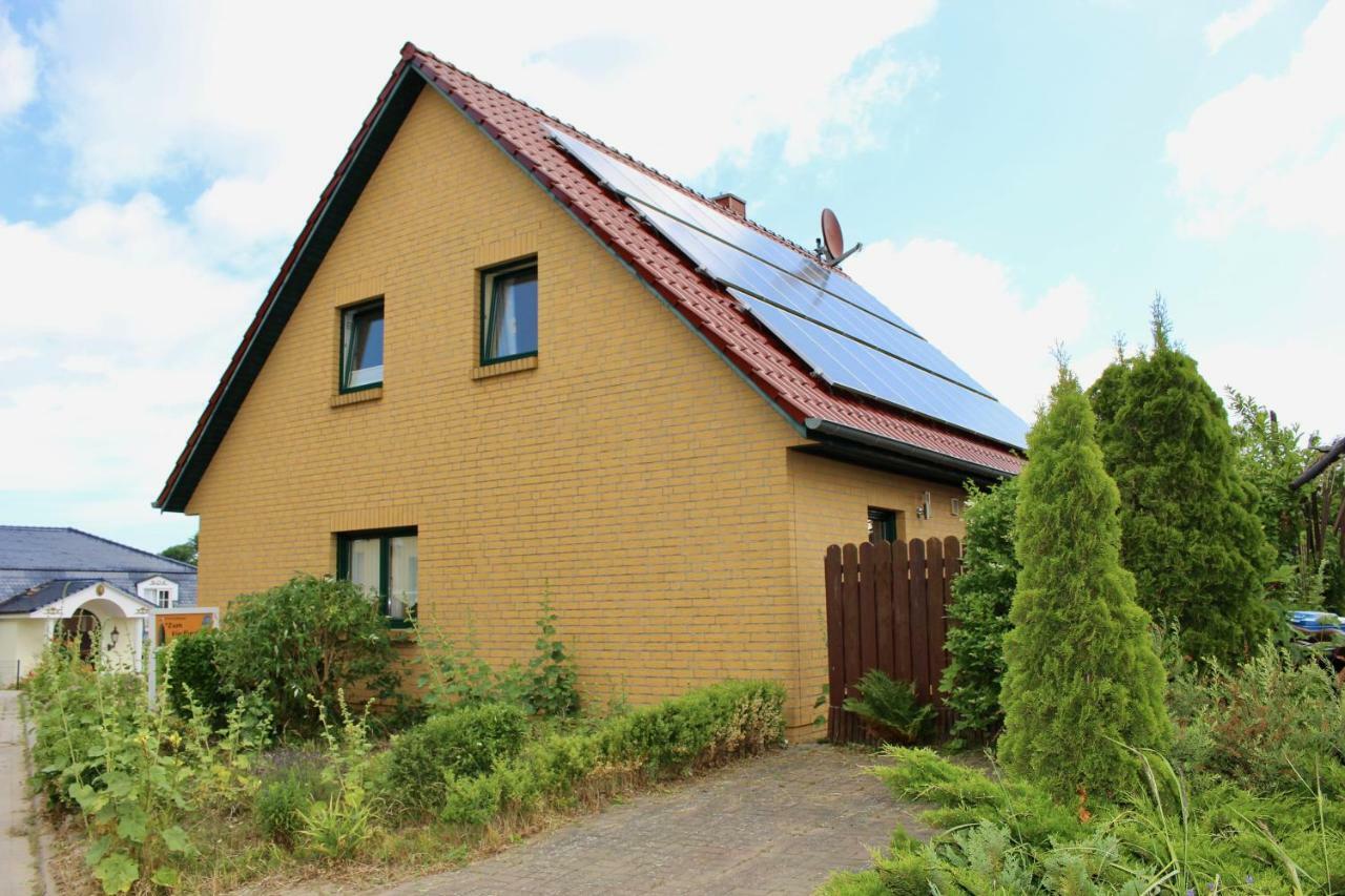 Ferienhaus Zum Findling Goehren  Extérieur photo